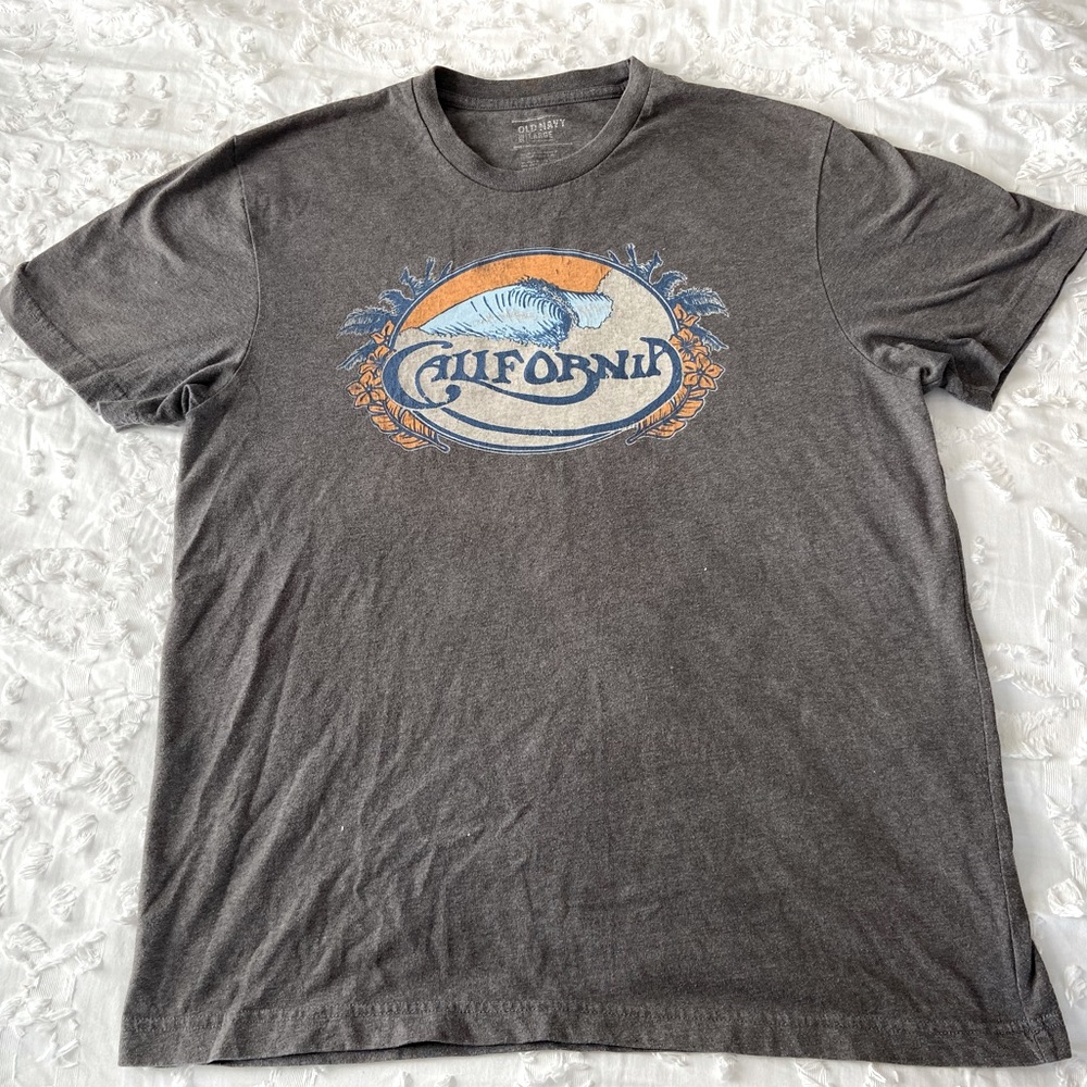 california graphic tee